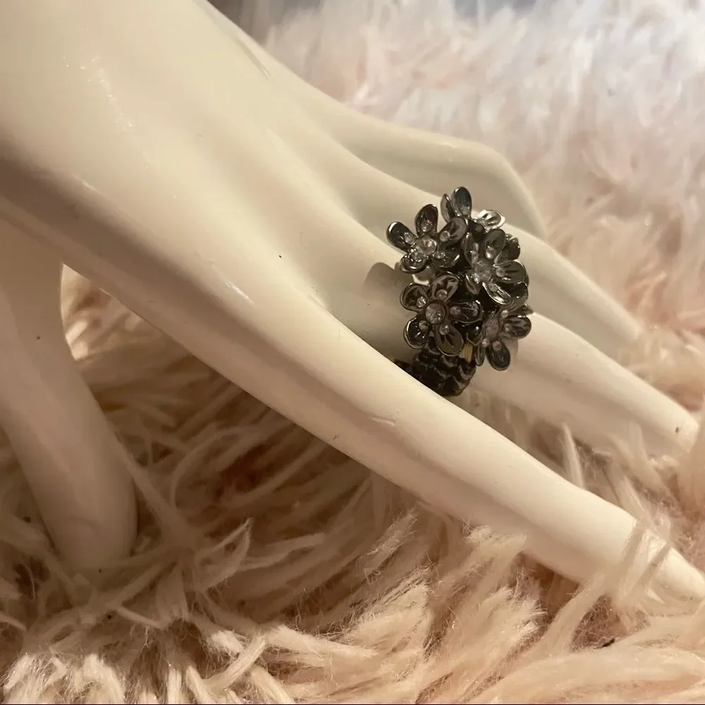Vintage Y2K Gunmetal &Rhinestone Funky Floral Statement Costume Cocktail Jewelry